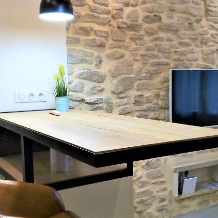 Le Petit Studio - 15 M2 - Centre Ville - Sorgue A 50 M LʼIsle-sur-la-Sorgue Exterior foto